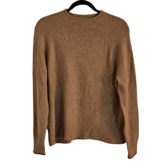 Rollneck Sweater in Super Soft Yarn Heather Camel size Small EUC - Picture 2 of 9